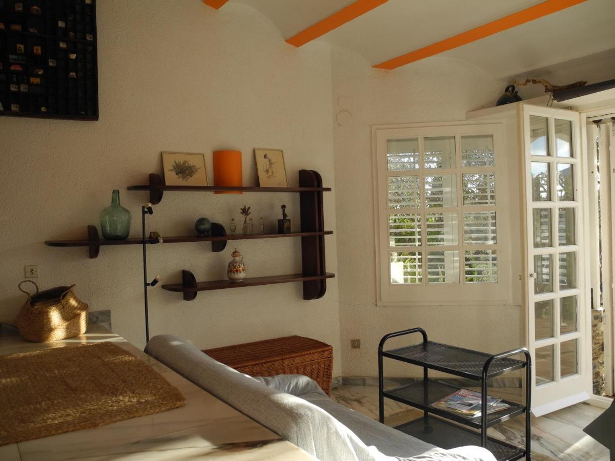 Tranquilos Estudios Cerca De La Playa Cadaqués Esterno foto